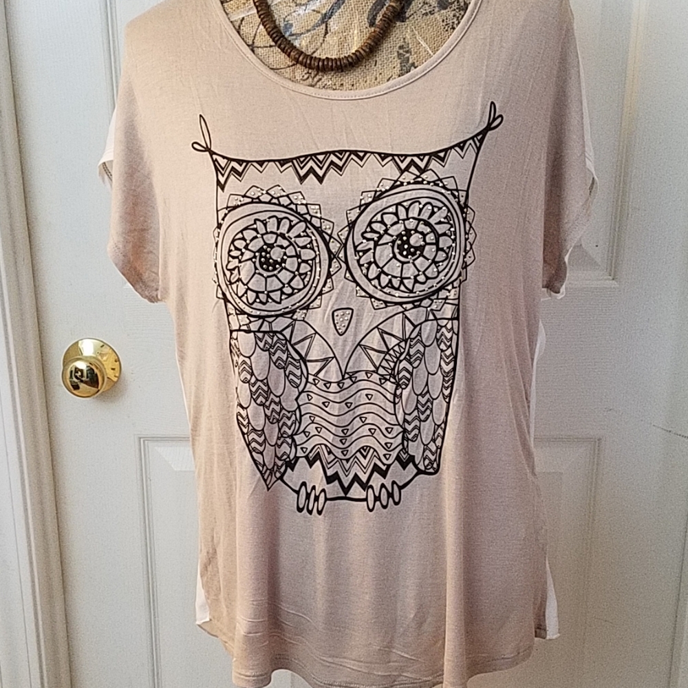 Daily Special Adorable Owl-Themed Top Size XL